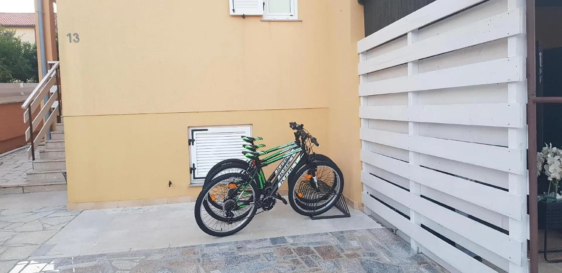 Ferienhaus Mit Privatpool Fuer 10 Personen Ca 190 Qm In Banjole, Istrien Istrische Riviera Holiday home Banjole