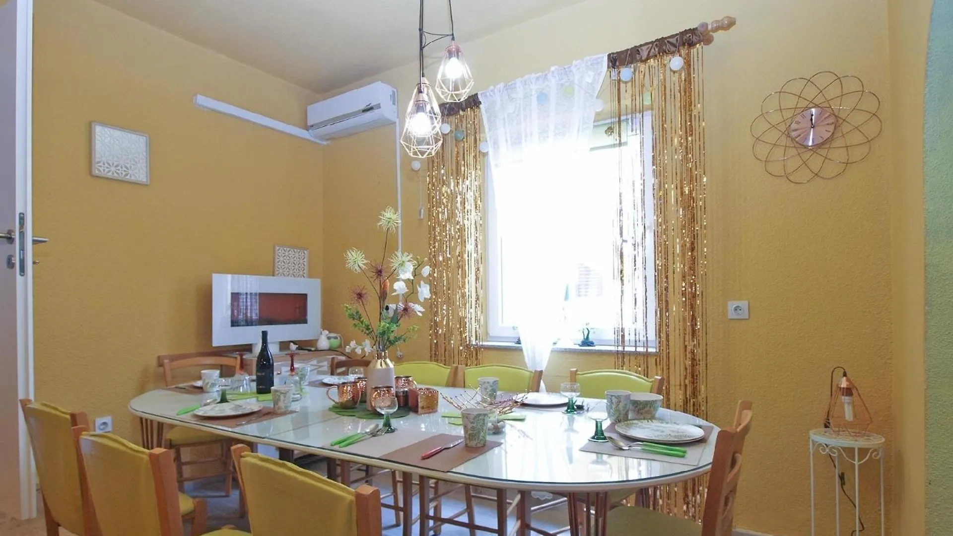 Ferienhaus Mit Privatpool Fuer 10 Personen Ca 190 Qm In Banjole, Istrien Istrische Riviera 0*, Banjole